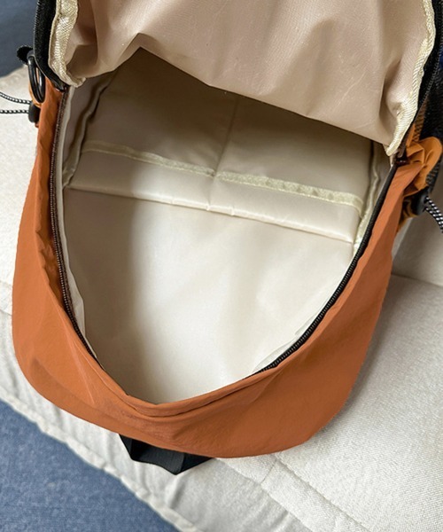 Miniministore(ミニミニストア)の「リュックサック 大容量A4 ユニセックス(バックパック/リュック・レディース・ブラック/オレンジ/ワインレッド/アイボリー・FREE)」の20枚目の写真