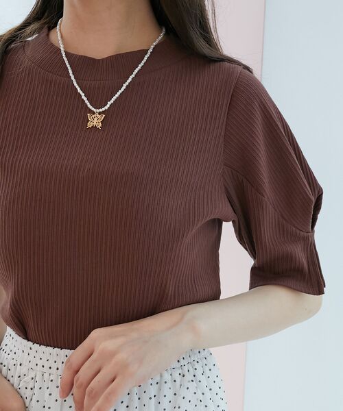 MAJESTIC LEGON(マジェスティックレゴン)の「【WEB限定アイテム/全13色でカラバリ豊富】タックスリーブトップス(Tシャツ/カットソー・レディース・ブラック/ブルー/アイボリー/ライトグリーン/ブラック系その他/ピンク/オフホワイト/ネイビー/イエロー/チャコールグレー/ボルドー/ブラウン/ラベンダー・MEDIUM)」の6枚目の写真