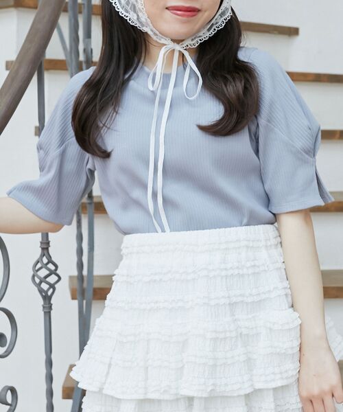 MAJESTIC LEGON(マジェスティックレゴン)の「【WEB限定アイテム/全13色でカラバリ豊富】タックスリーブトップス(Tシャツ/カットソー・レディース・ブラック/ブルー/アイボリー/ライトグリーン/ブラック系その他/ピンク/オフホワイト/ネイビー/イエロー/チャコールグレー/ボルドー/ブラウン/ラベンダー・MEDIUM)」の9枚目の写真