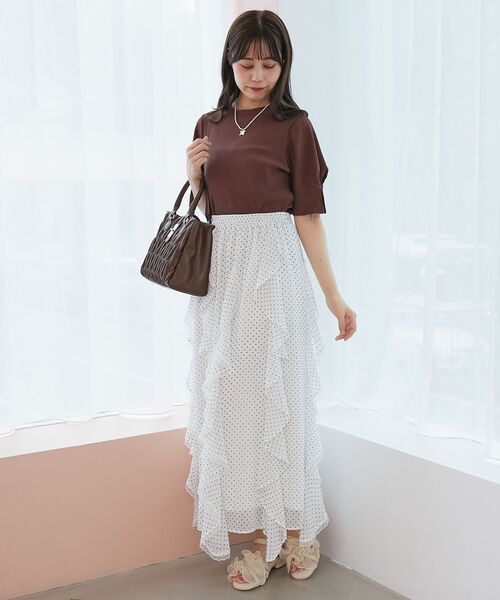 MAJESTIC LEGON（マジェスティックレゴン）の「タックスリーブトップス（Tシャツ/カットソー・レディース・ブラック/ブルー/アイボリー/ライトグリーン/ブラック系その他/ピンク/オフホワイト/ネイビー/イエロー/チャコールグレー/ボルドー/ブラウン/ラベンダー/グレイッシュベージュ・MEDIUM）」の17枚目の写真