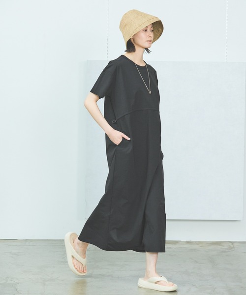 LAKOLE(ラコレ)の「カットドロストワンピース / 329614(ワンピース・レディース・ブラック/グレー/ブルー・FREE)」の2枚目の写真