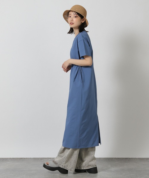 LAKOLE(ラコレ)の「カットドロストワンピース / 329614(ワンピース・レディース・ブラック/グレー/ブルー・FREE)」の15枚目の写真