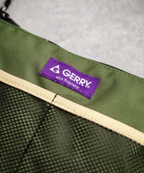 GERRY(ジェリー)の「GERRY ジェリー 撥水加工 E/Fサコッシュ ワンポイントロゴ斜め掛けショルダーバッグ(ショルダーバッグ・メンズ・ベージュ/ブラック/チャコールグレー/マルチ・FREE)」の21枚目の写真