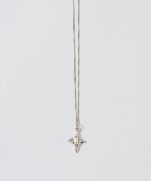 GIUNON（ジウノン）の「hand formed diamond necklace / ハンドフォームダイヤモンドネックレス（ネックレス・レディース・シルバー・FREE）」の2枚目の写真