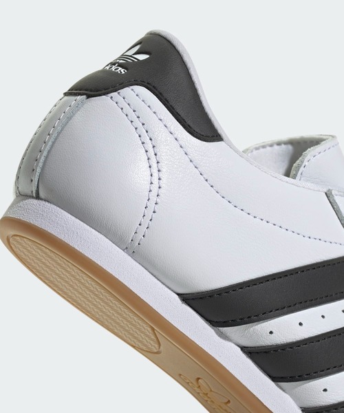 adidas（アディダス）の「テコンドー シューレース / Taekwondo Lace / アディダスオリジナルス adidas Originals（スニーカー・レディース・ホワイト×シルバー/ブラック/ホワイト×ブラック・26.0cm/25.5cm/24.5cm/24.0cm/23.5cm/23.0cm/26.5cm/25.0cm/22.5cm/22.0cm/29.0cm/28.5cm/28.0cm/27.5cm/27.0cm）」の5枚目の写真