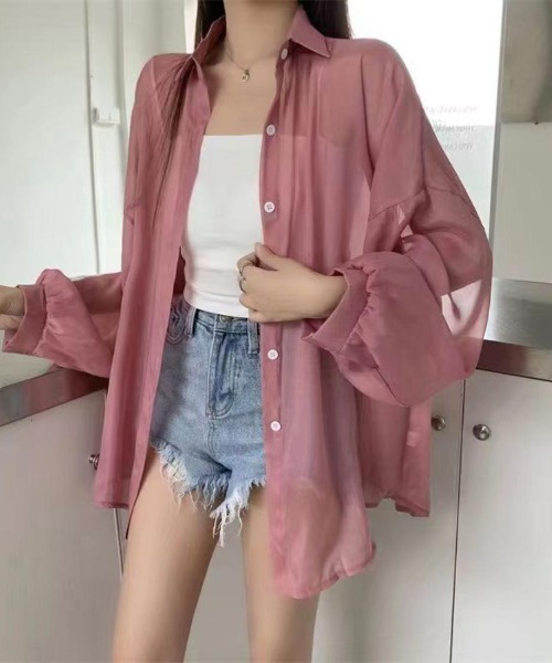 maison de LATIR(メゾンドラティール)の「ボリューム袖が華やぐ透け感シアーシャツ レイヤードも楽しめる夏服イージーケア軽やかトップス(シャツ/ブラウス・レディース・ホワイト/ブラック/グレー/パープル/オレンジ/ブルー/ライトパープル/ピンク系その他・ONESIZE)」の7枚目の写真