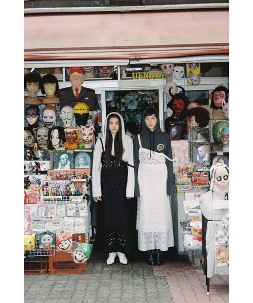 HOLIDAY（ホリデイ）の「SUPER FINE DRY DAMAGE L/S HOODIE (RASTER CIRCLE) スーパーファインドライダメージロングスリーブフーディー (ラスタサークル)（パーカー・レディース・ブラック/シルバーグレー/ホワイト・ONE SIZE）」の17枚目の写真