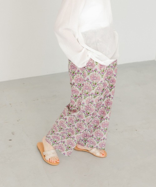 URBAN RESEARCH DOORS（アーバンリサーチドアーズ）の「アソート柄イージーパンツ（その他パンツ・レディース・ブラック/ブルー/ピンク・MEDIUM）」の15枚目の写真