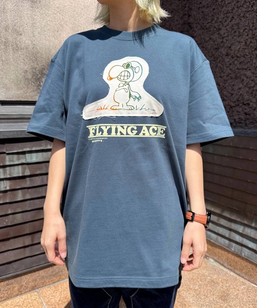 SNOOPY×OLD BETTY'S（スヌーピーカケルオールドベティーズ）の「スヌーピー【SNOOPY】organic cotton T-shirts(FLYING ACE)（Tシャツ/カットソー・レディース・オフホワイト/ブラック/ダークネイビー・L/XL/M）」の3枚目の写真