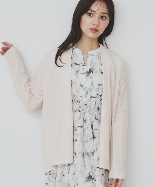 index(インデックス)の「シアージャージミドル丈カーディガン【接触冷感/UVケア/洗濯機洗い可】(カーディガン/ボレロ・レディース・ブラック/ナチュラル/グレー・00)」の3枚目の写真