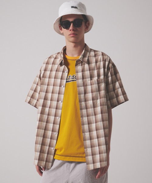 FIRST DOWN（ファーストダウン）の「マドラスチェック ショートスリーブ  シャツ（シャツ/ブラウス・メンズ・ブラック系/ブラウン系・M/L/XL）」の2枚目の写真