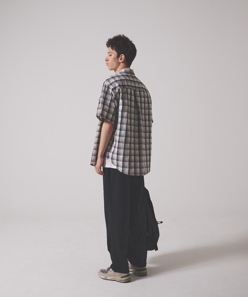 FIRST DOWN（ファーストダウン）の「マドラスチェック ショートスリーブ  シャツ（シャツ/ブラウス・メンズ・ブラック系/ブラウン系・M/L/XL）」の5枚目の写真