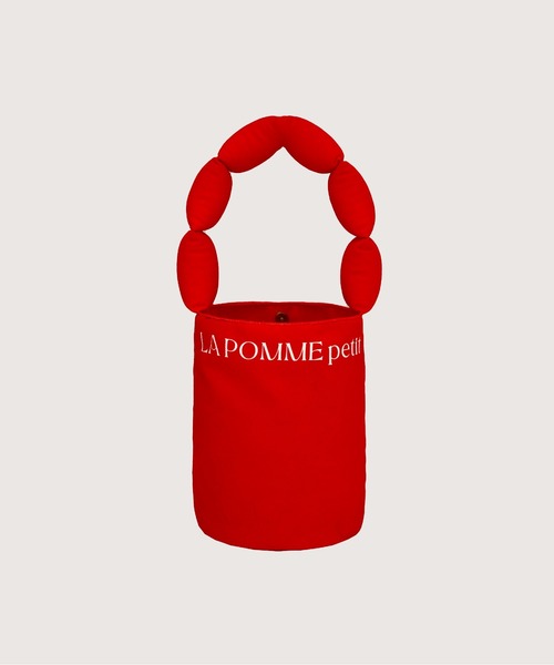 LA POMME petit(ラポミ・プチ)の「LA POMME petit Puffy Strap Bucket Bag(ハンドバッグ・レディース・ブルー/ブラック/レッド・FREE)」の3枚目の写真