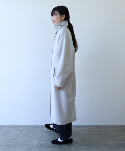 yuni（ユニ　）の「ウールsuper100 bal collar cocoonコート（ステンカラーコート・レディース・アイボリー/カーキ/ブラック/グレー・FREE）」の14枚目の写真