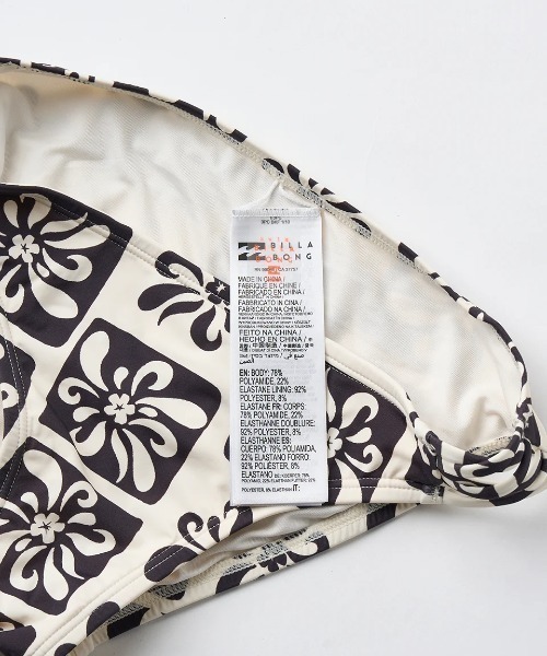 BILLABONG（ビラボン）の「BILLABONG レディース INNER WIRE CUP BRALETTE BIKINI 水着 【2025年夏モデル】/ビラボン総柄ビキニ(水着)（水着・レディース・ホワイト×ブラック/マルチ/スカイブルー・MEDIUM/LARGE）」の11枚目の写真