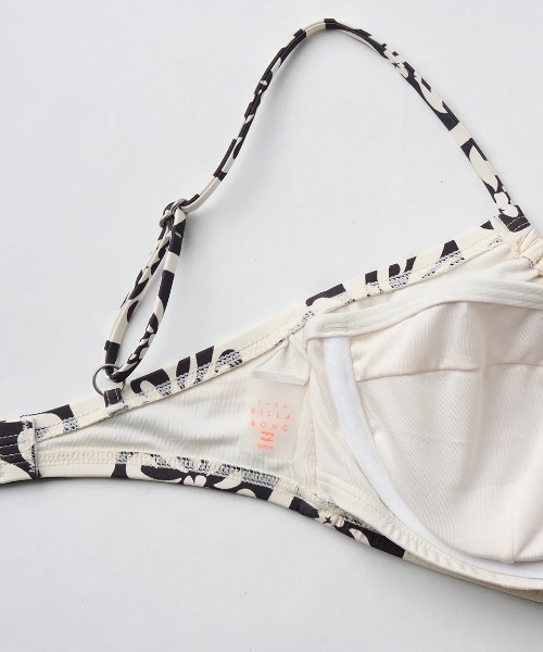 BILLABONG（ビラボン）の「BILLABONG レディース INNER WIRE CUP BRALETTE BIKINI 水着 【2025年夏モデル】/ビラボン総柄ビキニ(水着)（水着・レディース・ホワイト×ブラック/マルチ/スカイブルー・MEDIUM/LARGE）」の13枚目の写真