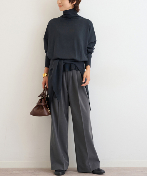 JOURNAL STANDARD relume(ジャーナルスタンダード レリューム)の「《追加/一部WEB限定/新色》スムースフレアタックパンツ(スラックス・レディース・チャコールグレー/ネイビー/ブラック・36/38)」の13枚目の写真