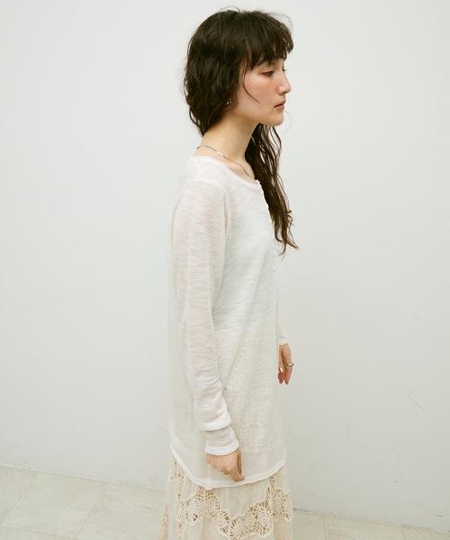 Lutim by u(ルチバイユー)の「Mist sheer cardigan / ミストシアーカーディガン(カーディガン/ボレロ・レディース・ブラック/イエロー/ホワイト/グレー・FREE)」の6枚目の写真