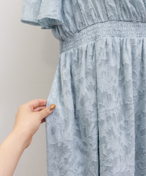 CLETTE(クレット)の「シアー花柄カシュクールワンピース(ワンピース・レディース・ブルー/ピンク/ネイビー・4L/3L/LL)」の9枚目の写真