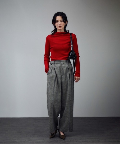 SALON adam et rope'(サロン アダム エ ロペ)の「ウールタックワイドパンツ / セットアップ対応(スラックス・レディース・グレー/チャコールグレー/ダークブラウン・M/S/X-SMALL)」の15枚目の写真