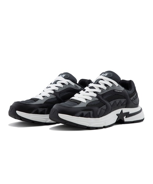 A BATHING APE(アベイシングエイプ)の「BAPE SHARK STA #3(スニーカー・メンズ・グレー/ブラック・8/9/8.5/9.5/7/12/11/10/13)」の1枚目の写真
