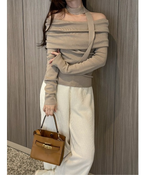 FRAY I.D（フレイアイディー）の「ウールアクリルオフショルプルオーバーニット（ニット/セーター・レディース・ベージュ/ブラック/ブルー・F）」の20枚目の写真