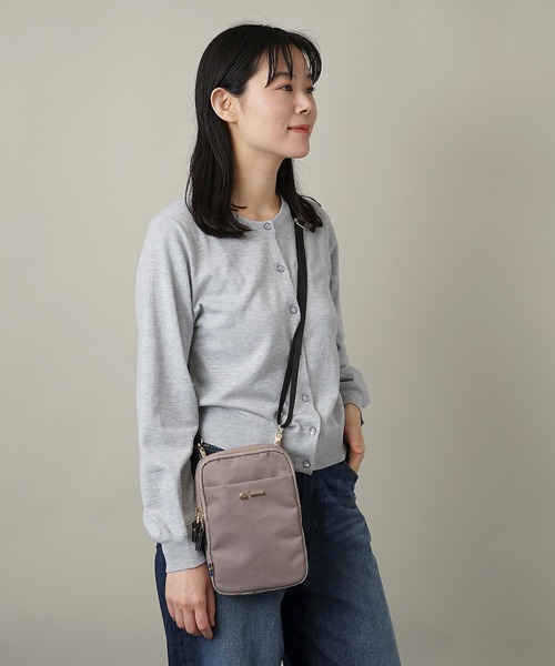 moz（モズ）の「【WEB限定】moz モズ スマホショルダーバッグ（ショルダーバッグ・レディース・ブラック/チャコールグレー/グレイッシュベージュ・ONE SIZE）」の12枚目の写真