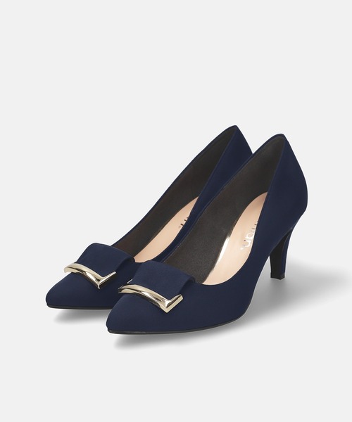 MAMIAN（マミアン）の「アーモンドトゥ リボンバックル パンプス (7.0cmヒール)（パンプス・レディース・ネイビー/ベージュ/ブラック/チャコールグレー/グレイッシュベージュ/ブラック系その他・24.5cm/24.0cm/23.5cm/23.0cm/22.5cm/22.0cm）」の10枚目の写真