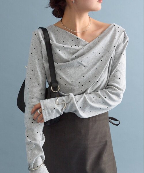 mystic（ミスティック）の「【6色展開 / WEB限定カラーあり！】オフショルロングTシャツ（Tシャツ/カットソー・レディース・ブラック/グレー系その他2/ネイビー/ホワイト/グレー/オフホワイト・FREE/2）」の5枚目の写真