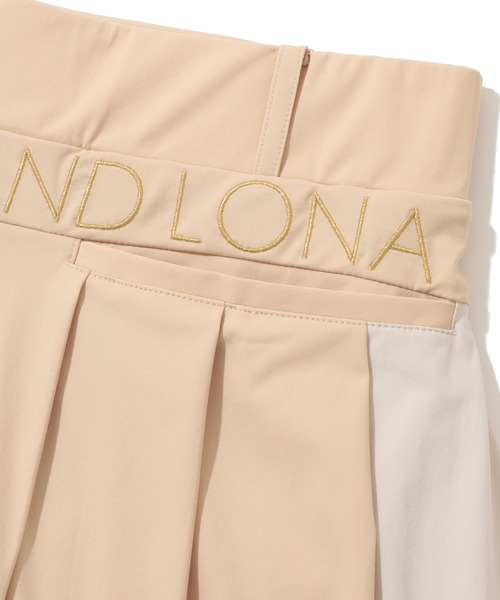 MARK & LONA(マークアンドロナ)の「Opulent Swing Skirt | WOMEN(スカート・レディース・グリーン/ホワイト/ベージュ・36)」の9枚目の写真