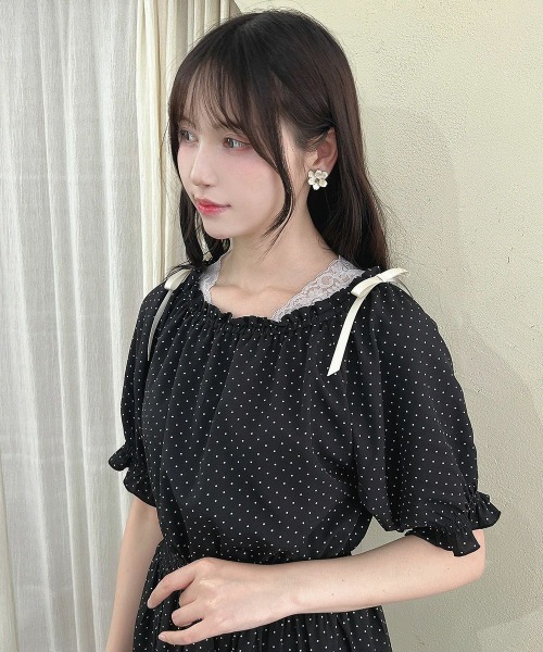 F i.n.t(フィント)の「ドット柄オフショルワンピース【1枚で快適】/fint フィント(ワンピース・レディース・ブラック×ホワイト/ホワイト×ブラック・FREE)」の2枚目の写真