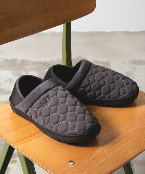 MEI(メイ)の「【MEI メイ】QUILTING MOC SHOES キルティング モックシューズ / Lady’s(スリッポン・レディース・ブラック/グレー/ブラウン/オリーブ/グレイッシュベージュ・S/L/M)」の2枚目の写真