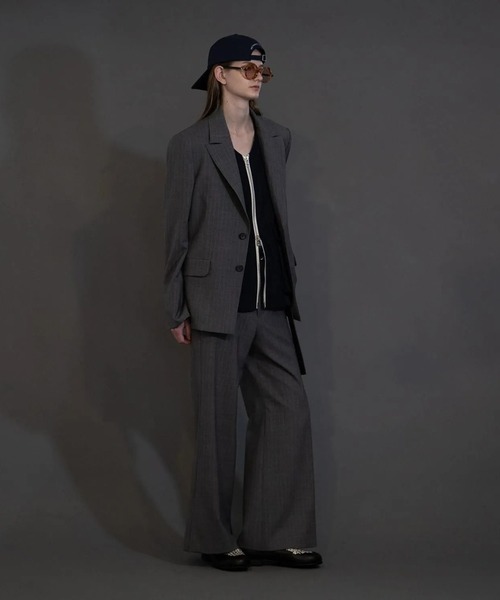 my beautiful landlet（マイビューティフルランドレット）の「【my beautiful landlet】 STRIPE WOOL FLARED SLACKS（スラックス・メンズ・グレー/ネイビー/ブラック・1/2/0）」の3枚目の写真