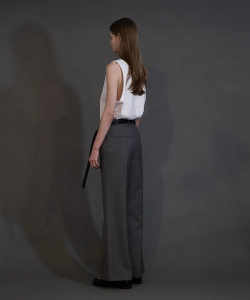 my beautiful landlet（マイビューティフルランドレット）の「【my beautiful landlet】 STRIPE WOOL FLARED SLACKS（スラックス・メンズ・グレー/ネイビー/ブラック・1/2/0）」の6枚目の写真