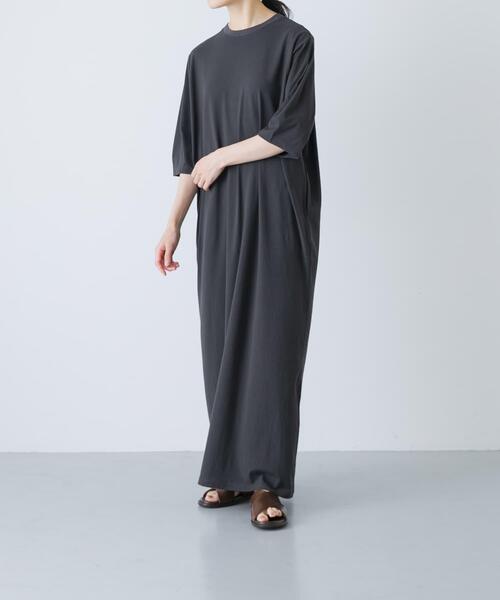 かぐれ（カグレ）の「『2サイズ展開』コクーンスリーブストレートワンピース（ワンピース・レディース・ブラック/チャコールグレー・0/1）」の2枚目の写真