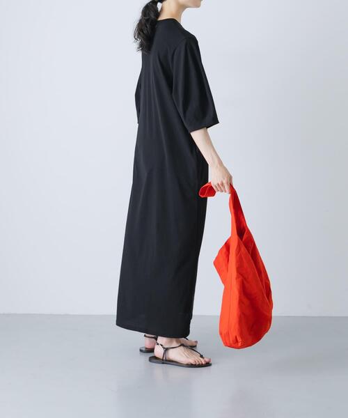 かぐれ（カグレ）の「『2サイズ展開』コクーンスリーブストレートワンピース（ワンピース・レディース・ブラック/チャコールグレー・0/1）」の16枚目の写真