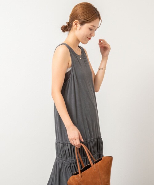 Rie Miller（リエミラー）の「顔料染マキシ丈ワンピース（ワンピース・レディース・サックスブルー/チャコールグレー・38）」の17枚目の写真