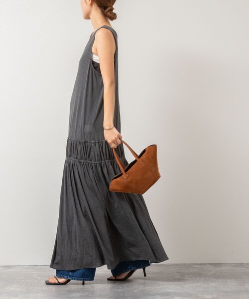 Rie Miller（リエミラー）の「顔料染マキシ丈ワンピース（ワンピース・レディース・サックスブルー/チャコールグレー・38）」の18枚目の写真