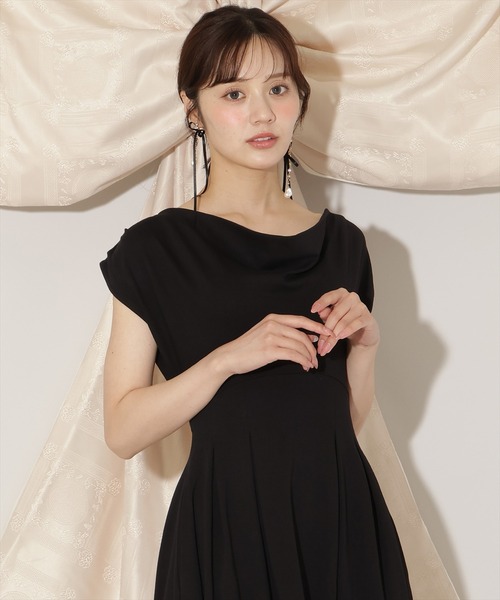 WILLSELECTION（ウィルセレクション）の「２WAYドレープカットワンピース（ワンピース・レディース・ダークブラウン/ボルドー/ブラック・FREE）」の6枚目の写真