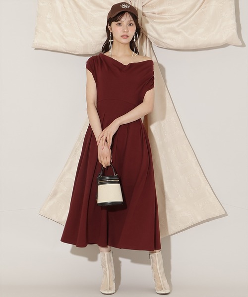WILLSELECTION（ウィルセレクション）の「２WAYドレープカットワンピース（ワンピース・レディース・ダークブラウン/ボルドー/ブラック・FREE）」の21枚目の写真