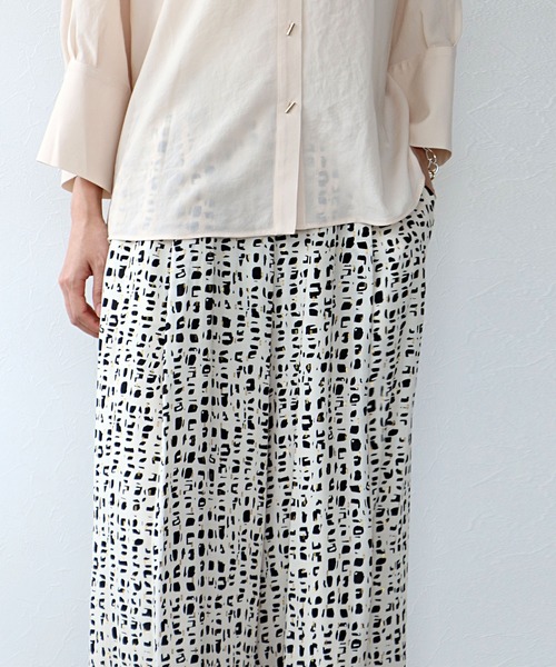 Jines（ジネス）の「Deveauxラメ入りプリントワイドパンツ（その他パンツ・レディース・ホワイト/ブラック・38）」の4枚目の写真