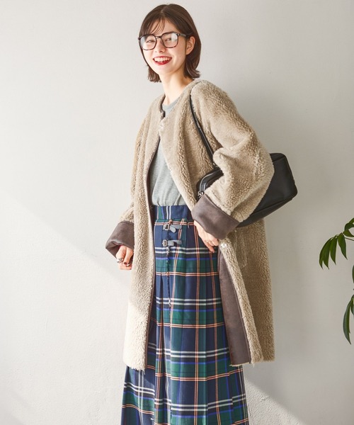 niko and...（ニコアンド）の「リバーシブルフェイクムートンコート（ムートンコート・レディース・ダークブラウン/ブラック・FREE）」の6枚目の写真