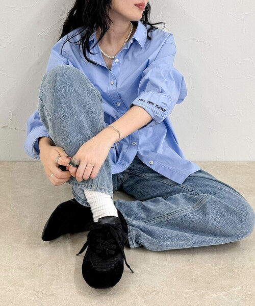 fredy emue（フレディエミュ）の「スマートメッシュスニーカー（スニーカー・レディース・ライトグレー/ブラック・L/M/S）」の3枚目の写真