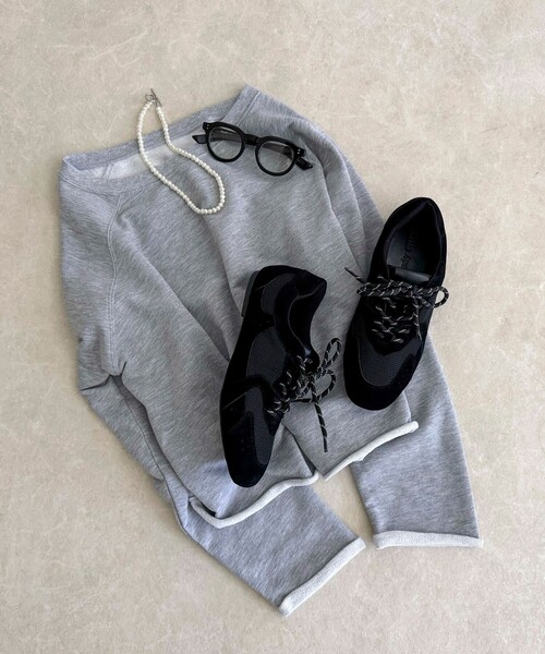 fredy emue（フレディエミュ）の「スマートメッシュスニーカー（スニーカー・レディース・ライトグレー/ブラック・L/M/S）」の4枚目の写真