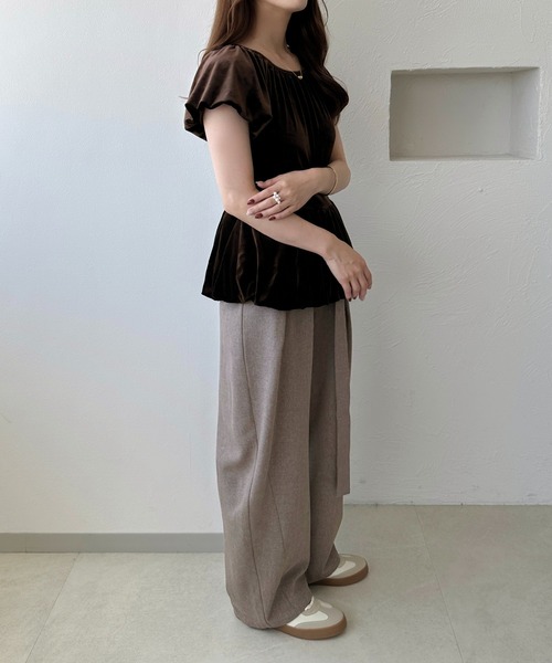 apres jour clair(アプレジュールクレア)の「【apres jour clair】ベロアバルーントップス(Tシャツ/カットソー・レディース・ブラック/ブラウン系その他・X-LARGE/フリー)」の17枚目の写真