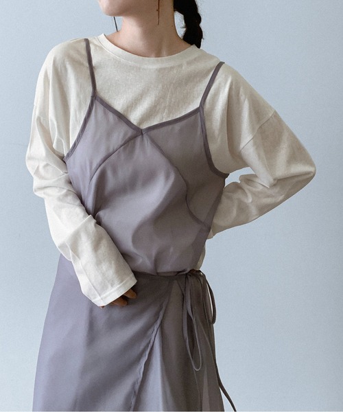 on:nue（オンニュ）の「【on:nue】[着用動画あり！/選べる6色展開] ラウンドネックロングスリーブTシャツ（Tシャツ/カットソー・レディース・アイボリー/ネイビー/ホワイト/グレー/カーキ/ブラック・FREE）」の2枚目の写真