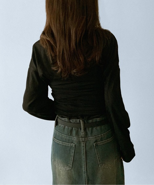 on:nue（オンニュ）の「【on:nue】[着用動画あり！/選べる6色展開] ラウンドネックロングスリーブTシャツ（Tシャツ/カットソー・レディース・アイボリー/ネイビー/ホワイト/グレー/カーキ/ブラック・FREE）」の13枚目の写真