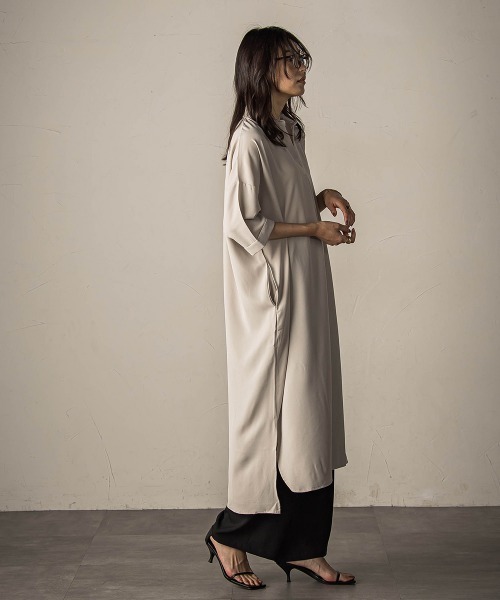 MAYSON GREY（メイソングレイ）の「【WEB限定】スキッパーチュニックワンピース≪洗濯機で洗える≫（ワンピース・レディース・ベージュ/チャコールグレー/ブラック・M）」の7枚目の写真