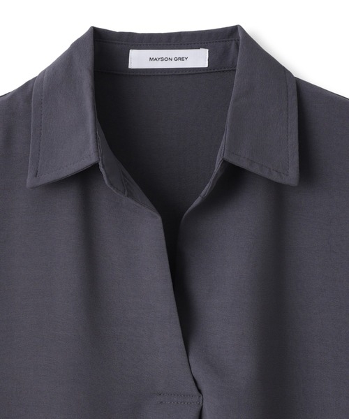 MAYSON GREY（メイソングレイ）の「【WEB限定】スキッパーチュニックワンピース≪洗濯機で洗える≫（ワンピース・レディース・ベージュ/チャコールグレー/ブラック・M）」の22枚目の写真