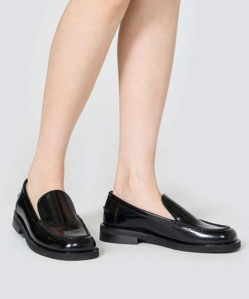 PELLICO SUNNY（ペリーコサニー）の「SCROFA ローファー 2.5cm BLACK 